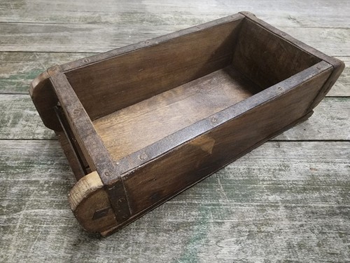 Old handmade rustic - *,